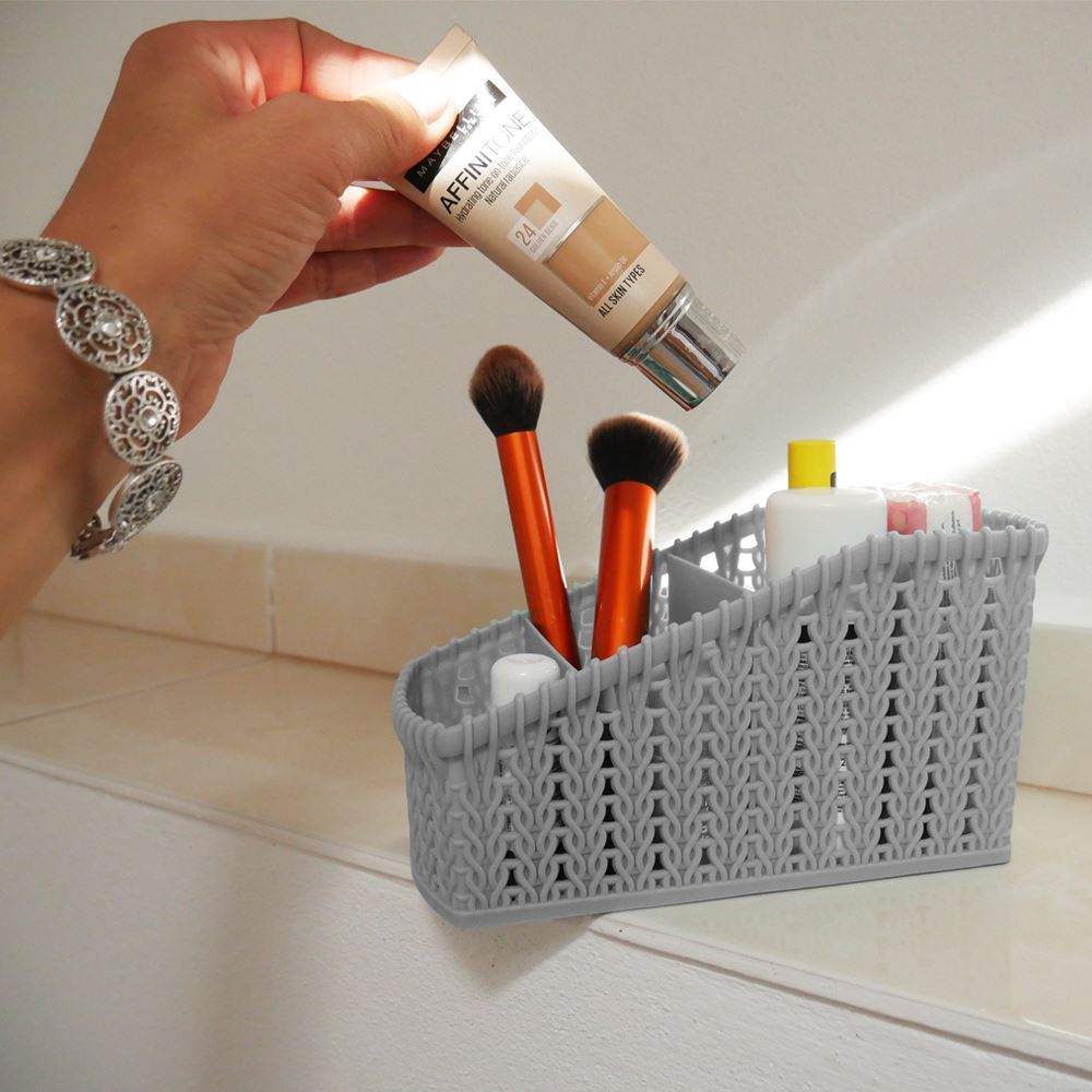 03cf5903db00e1de98ad7d